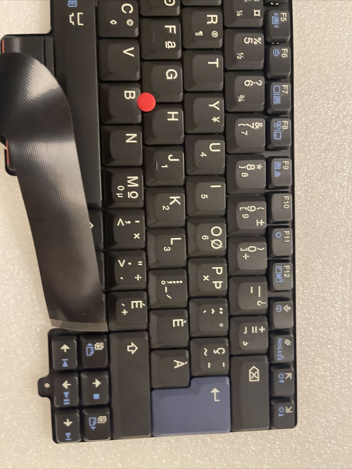 Genuine Lenovo ThinkPad SL500 AZERTY Keyboard French Layout 42T3837 42T3870 B1