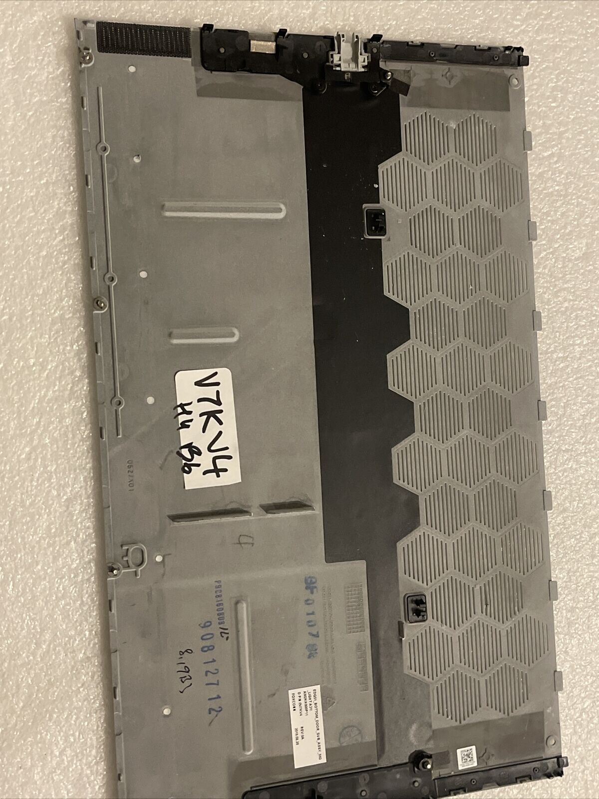 GENUINE DELL Alienware M15 R2 Laptop Bottom Base Case COVER V7KV4 0V7KV4 H4 B6