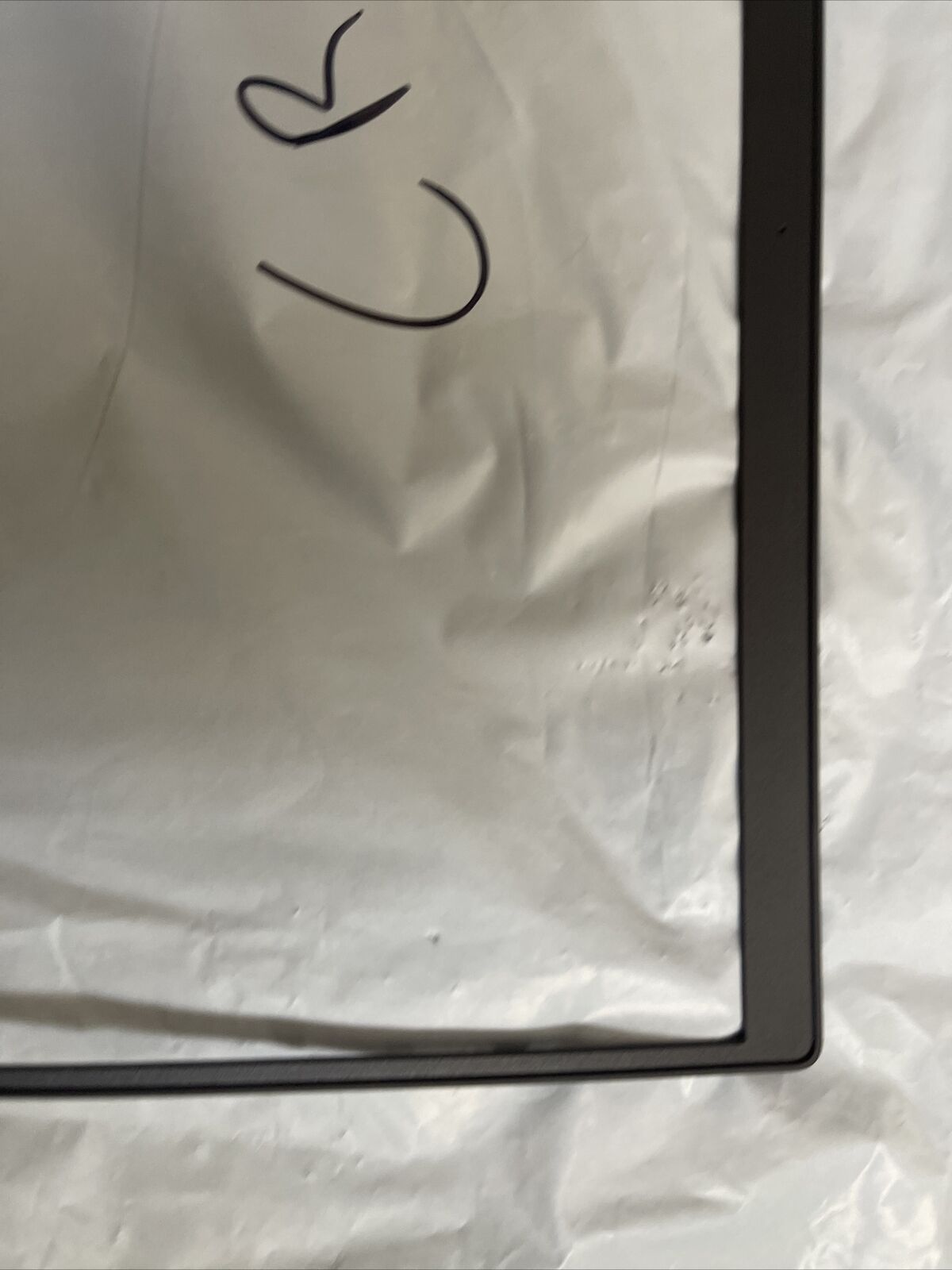 Genuine Dell lcd led screen bezel No camera hole CR63R 0CR63R N1