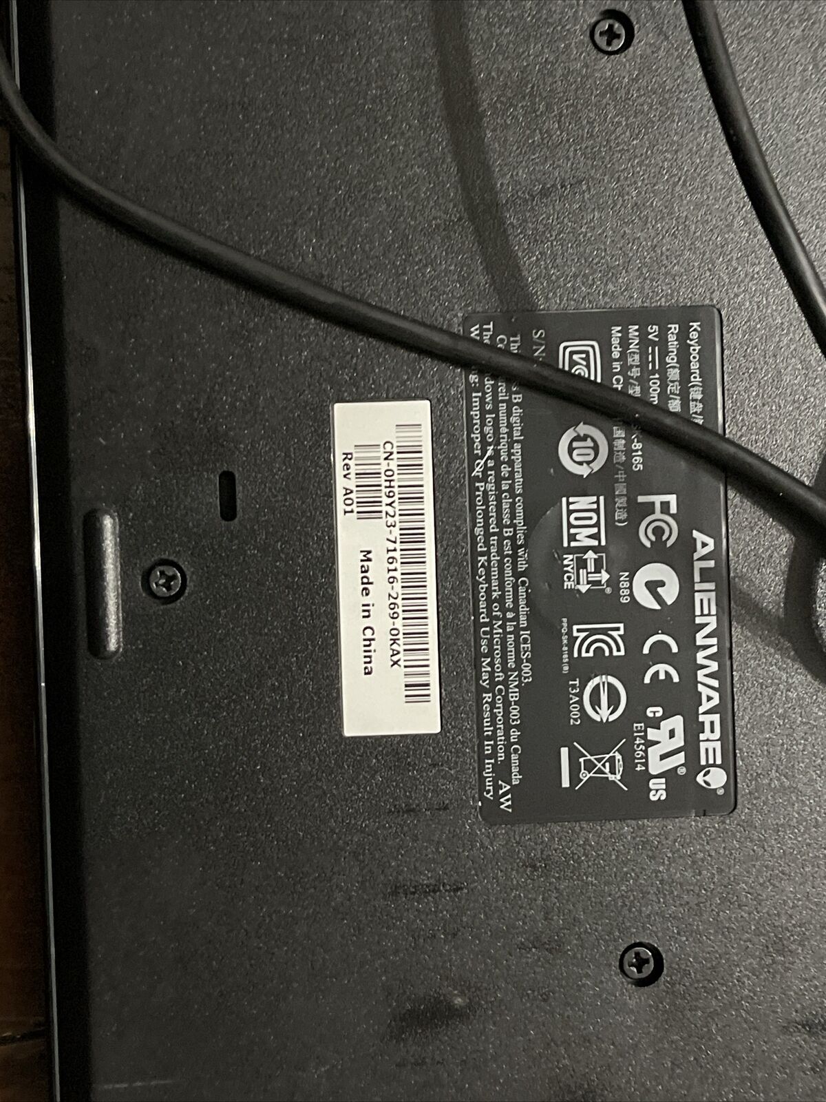 Dell AlienWARE Multimedia Slim US Eng Ergonomic USB Keyboard 40CM0 SK-8165 H9Y23