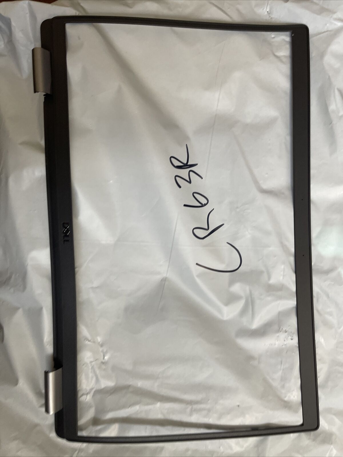Genuine Dell lcd led screen bezel No camera hole CR63R 0CR63R N1