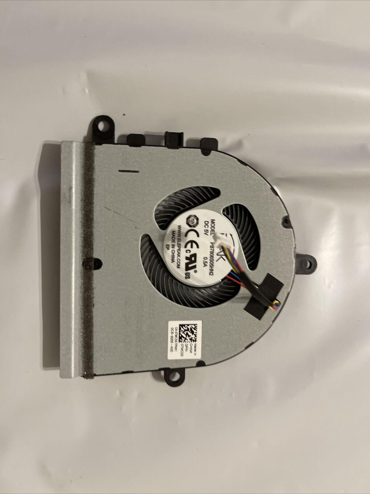 Genuine Dell Inspiron 15 5570 5575 I5575 5593 CPU cool fan 7MCD0 07MCD0 P3