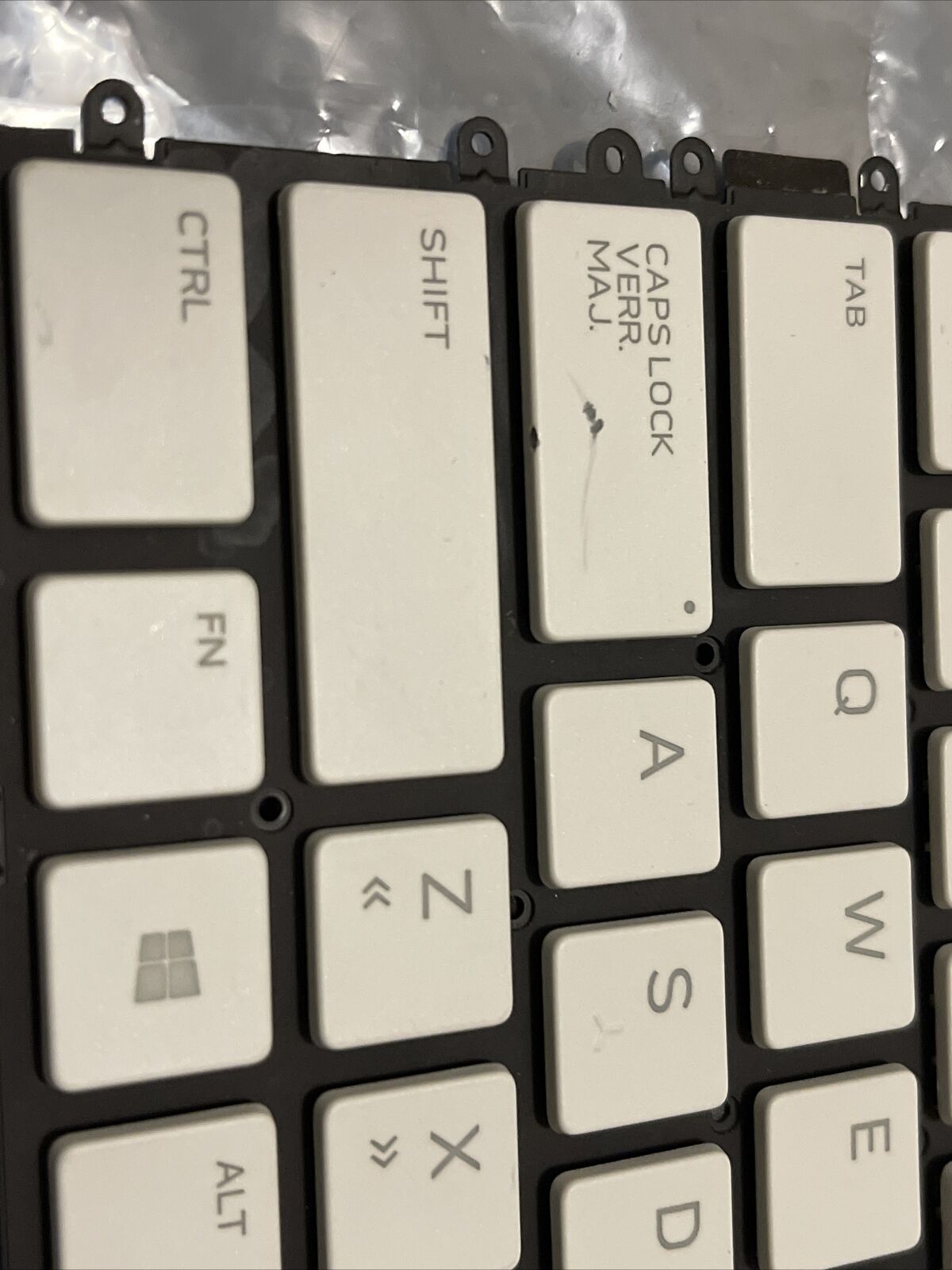 OEM Dell Alienware m15 R3 / m15 R4 White Laptop French Backlit Keyboard X9JC1 B4