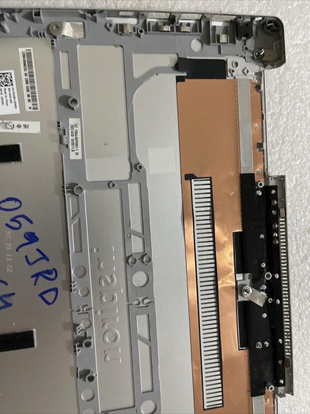 Genuin Dell Inspiron 7591 15 7591 Laptop LCD Bottom Base Cover 59JRD N2H1C4