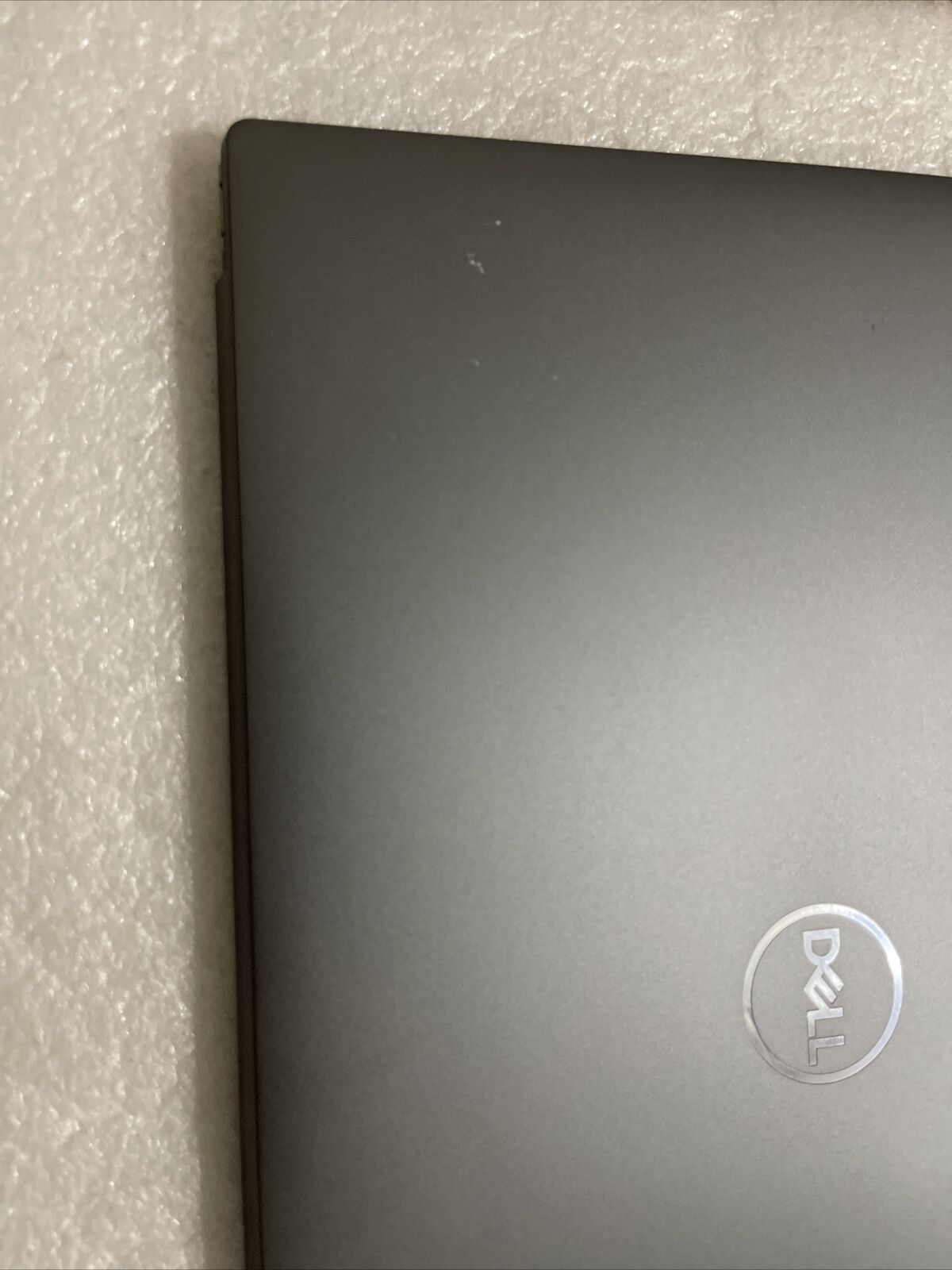 Gray Dell XPS 9520 9530 Precision 5560 5570 4K UHD TouchScreen 5TRT8 HG L10