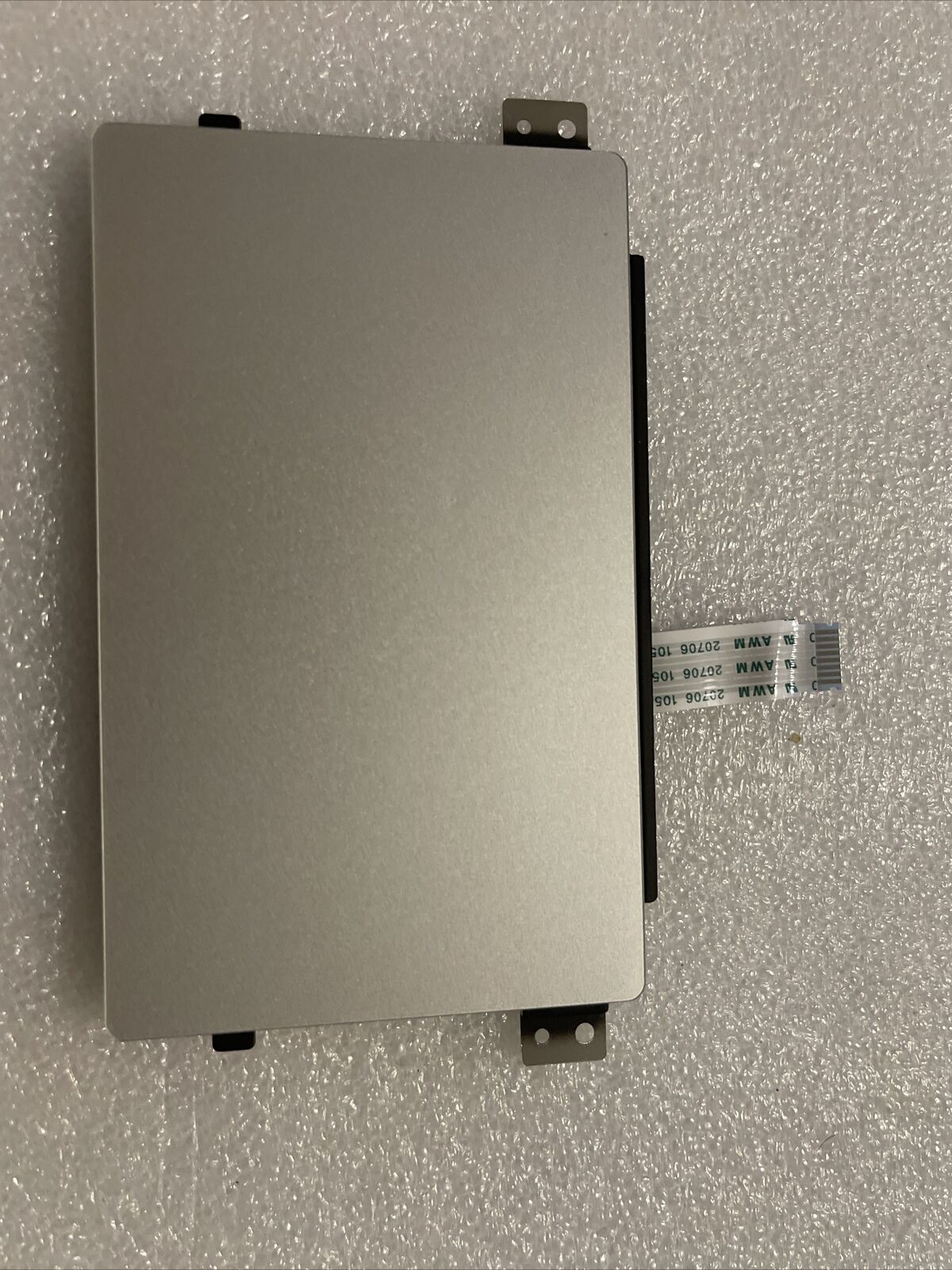 Genuine DELL Inspiron 5401 | 5402 P130G Touchpad Silver W Cable 0KC7T0 H1 B3