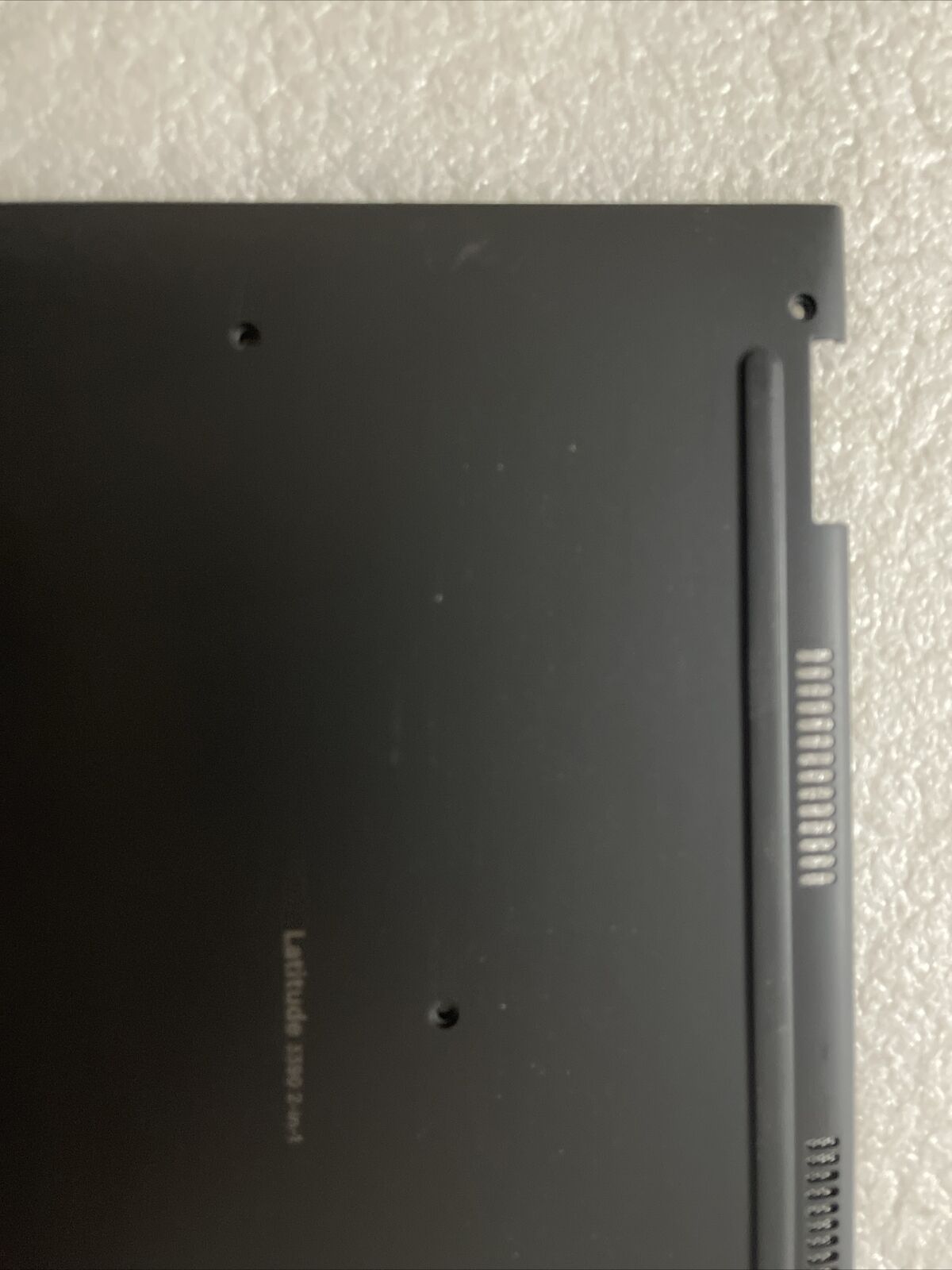 Genuine Dell Latitude 3390 2 in 1 Laptop Bottom Base Cover Black V4C38 H1 C1 B3