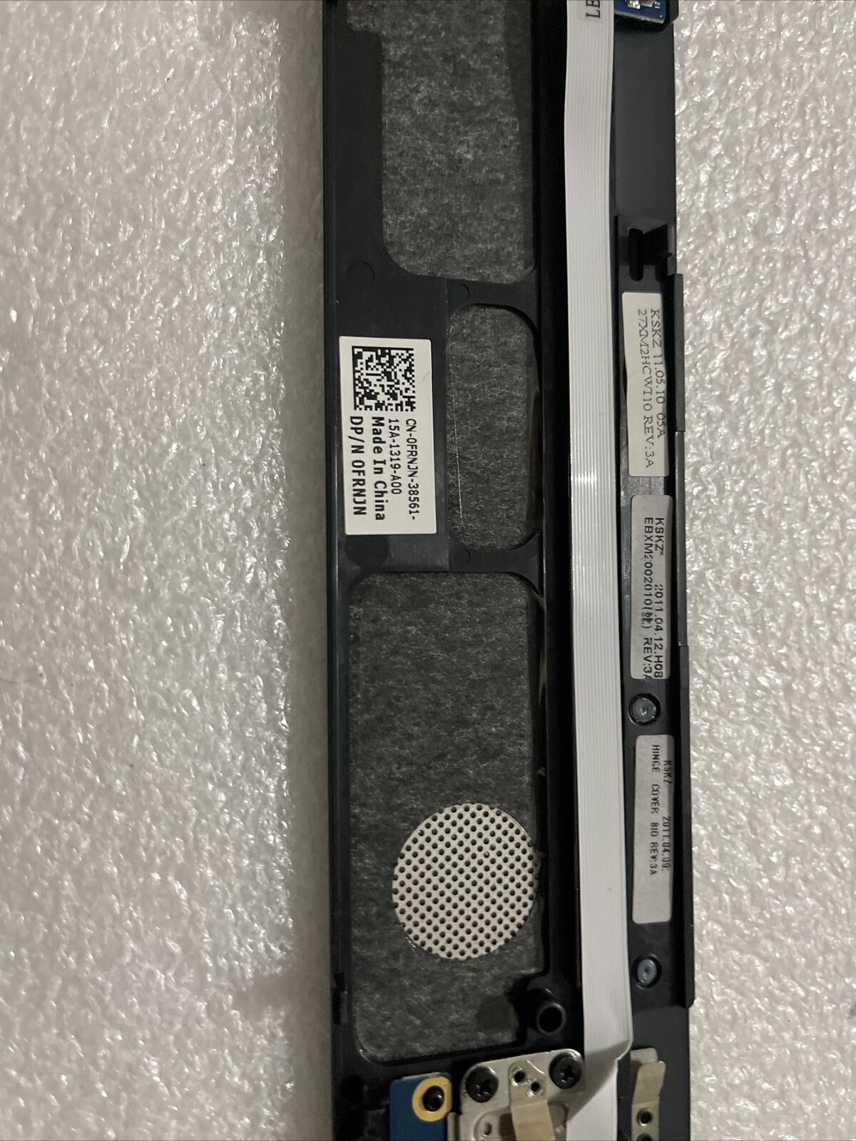 Dell Precision M6500 Center Media Bezel Panel Power Button Fingerprint RDR FRNJN