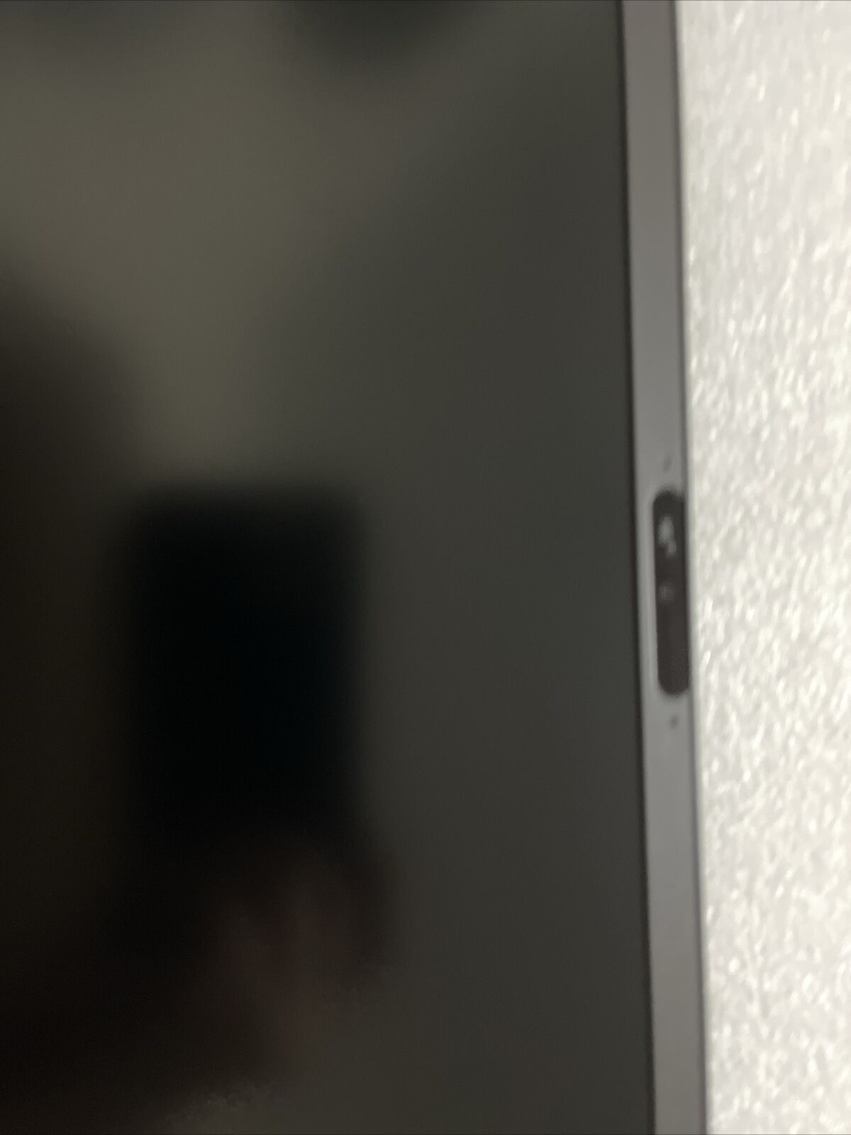 Defective Dell Latitude 7400 14" FHD LCD HD Cam Non Touchscreen 1GM66 H6 J4 D2