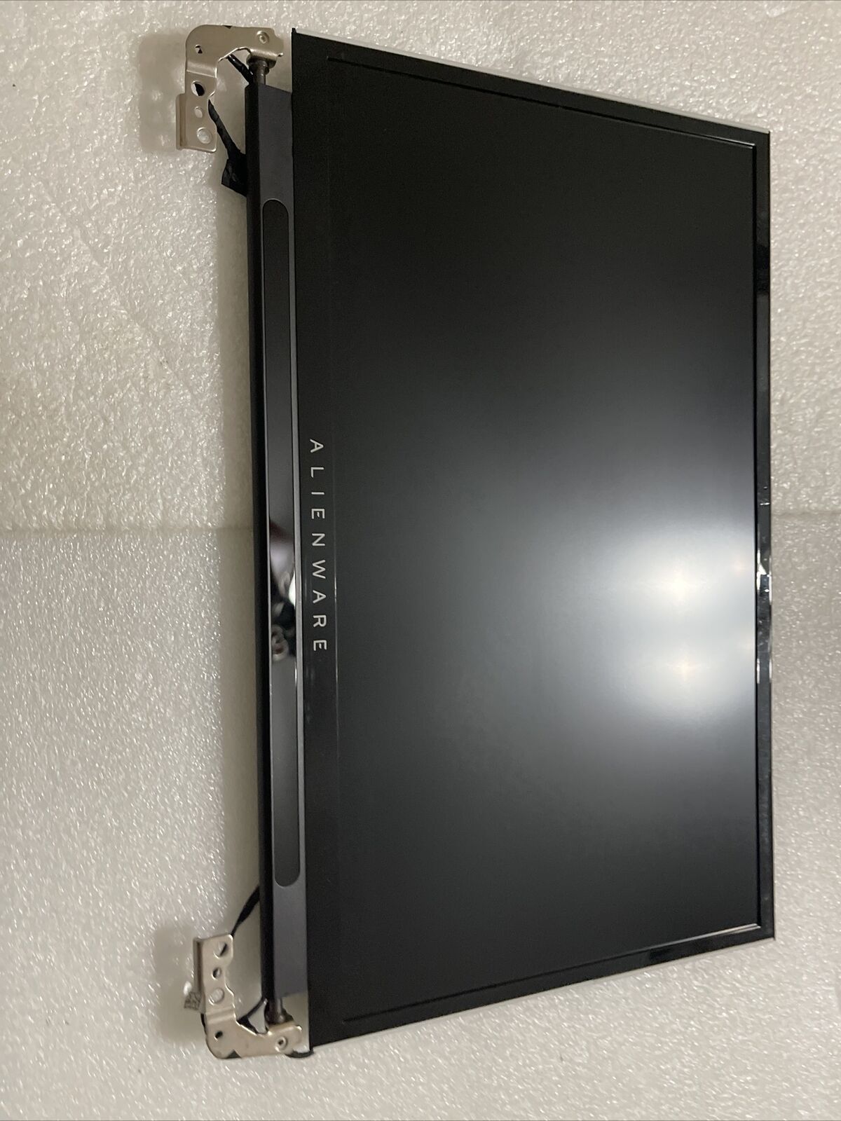 Genuine Dell Alienware Area 51m R2 UHD LCD Screen Asembly GF49X 74D90 1G01T R1L6