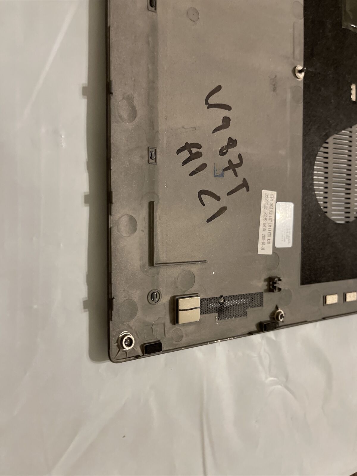 Genuine Dell Latitude 7410 laptop Bottom Base Cover V987T 0V987T C1 H1 Read