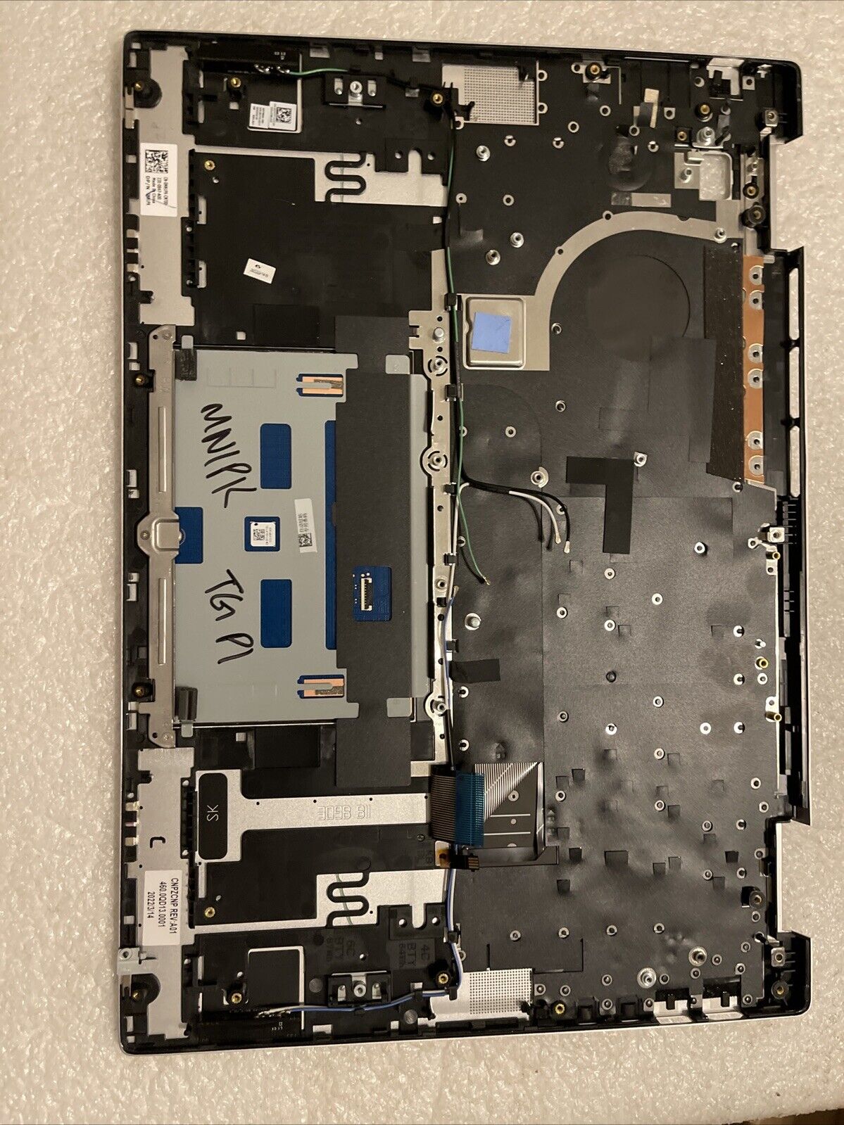 Dell Inspiron 16 7620 2in1 Palmrest US Eng Keyboard Silver MN1PK TG P1