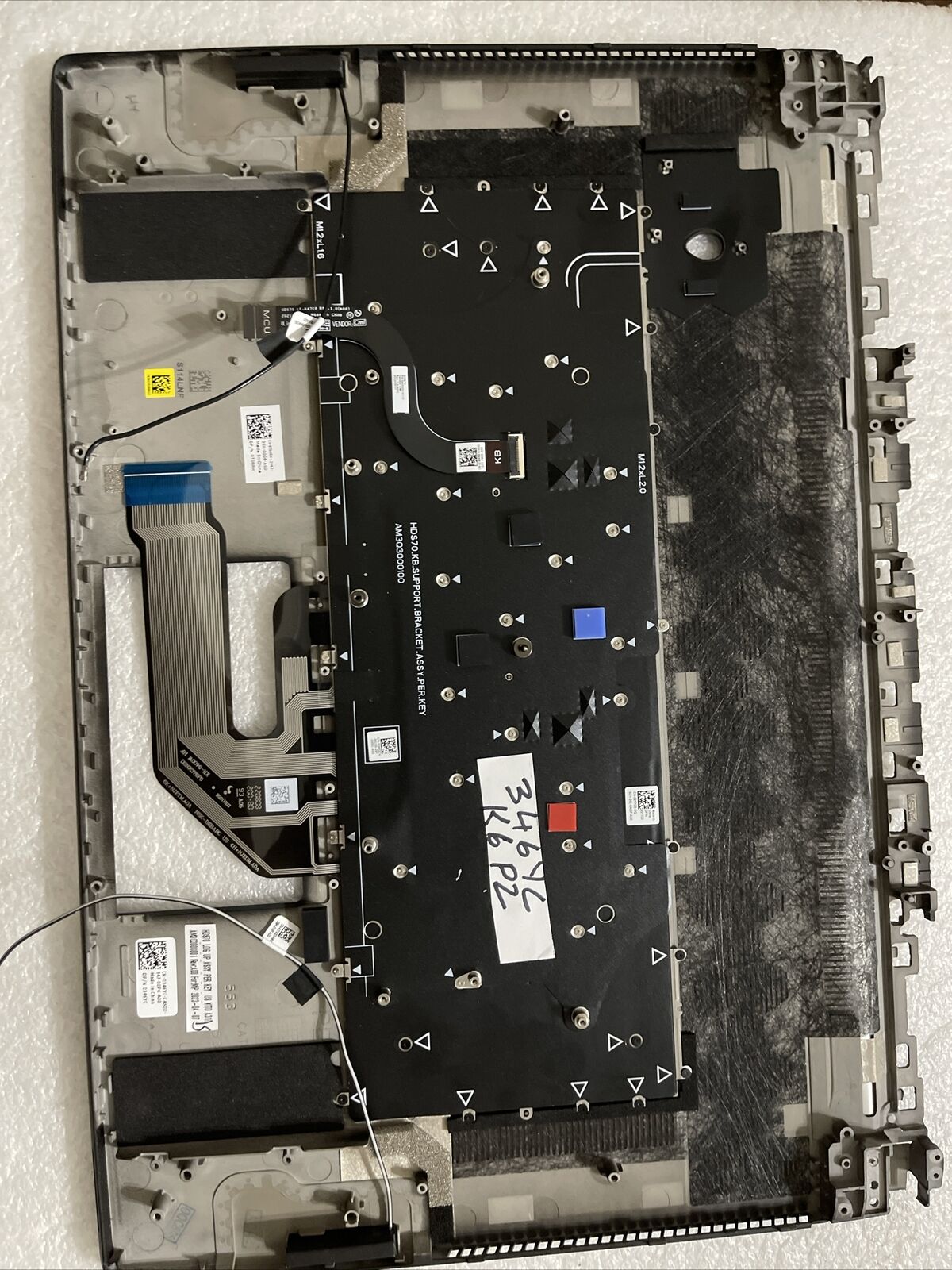 Genuine Dell Alienware x17 R2 US English Keyboard Palmrest 0346YC 346YC H1 P2