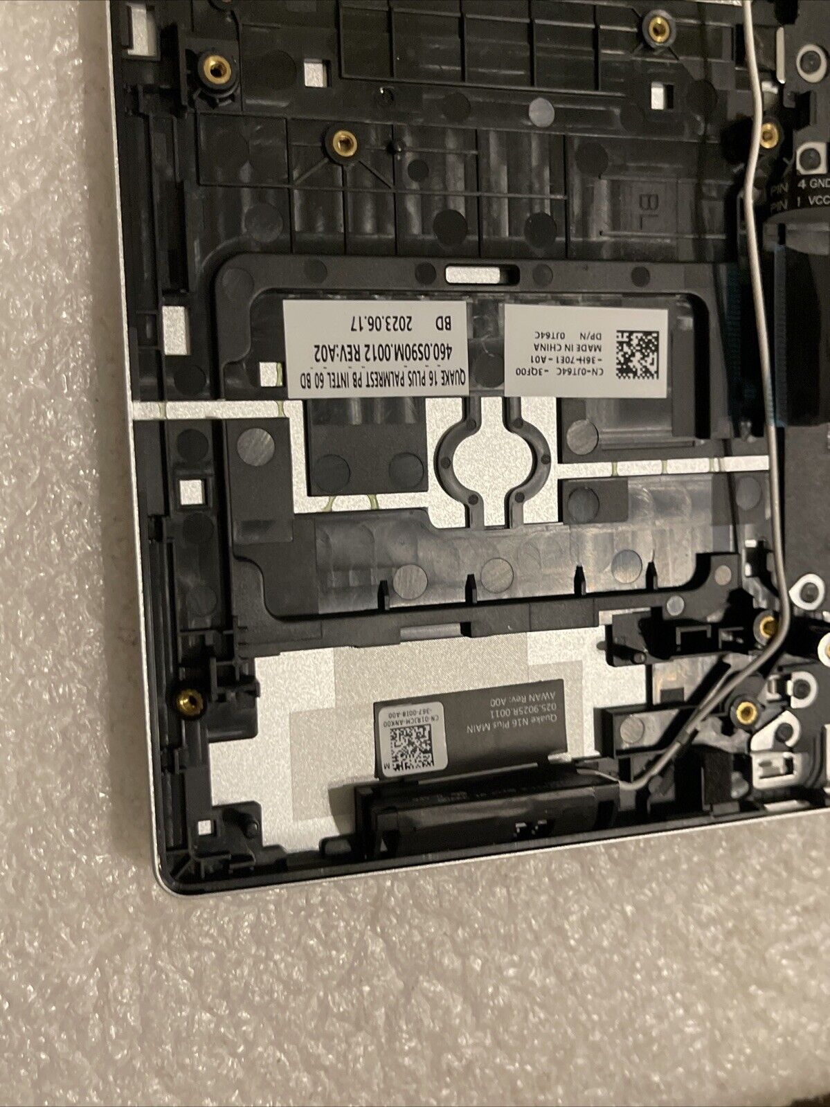 Dell inspiron 16Plus 7630 7635 Palmrest Us English Keyboard JT64C N2P1 Read