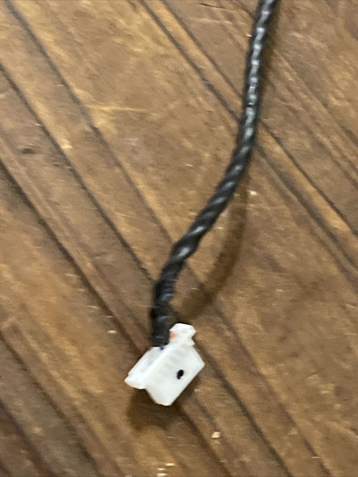 Genuine Dell Vostro 15 7590 Left and Right Speakers Set 7WW40 07WW40