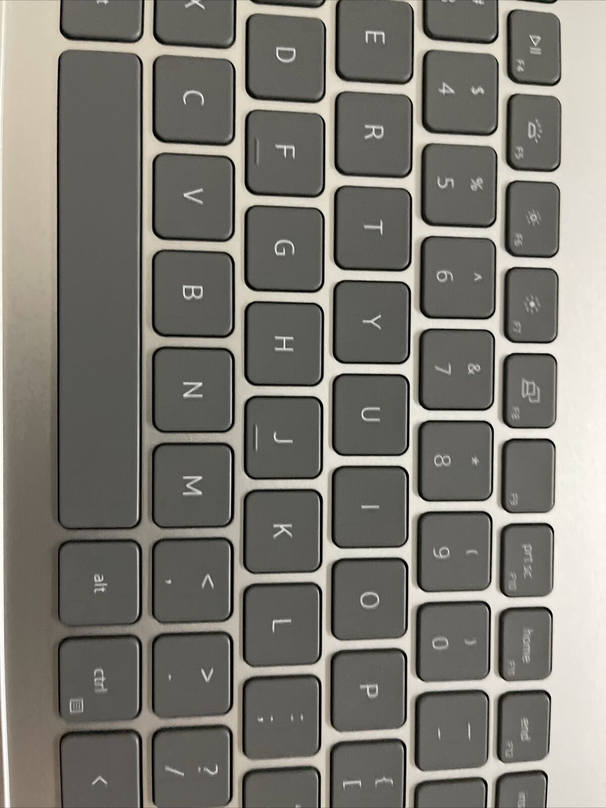 Genuine Dell Inspiron 16 5620 5625 Palmrest US Eng Keyboard YJGM5 0HJ5PC H1 T1