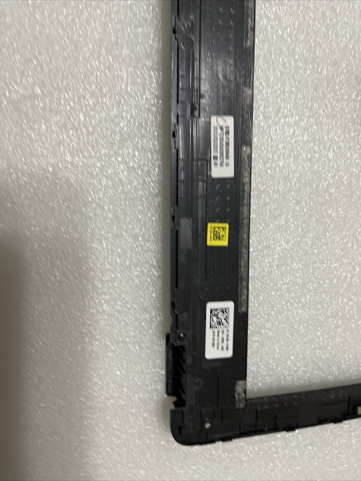 Genuine Dell Latitude 3120 Laptop Front Trim LCD Bezel AP38B000400 R1060 H1 N6