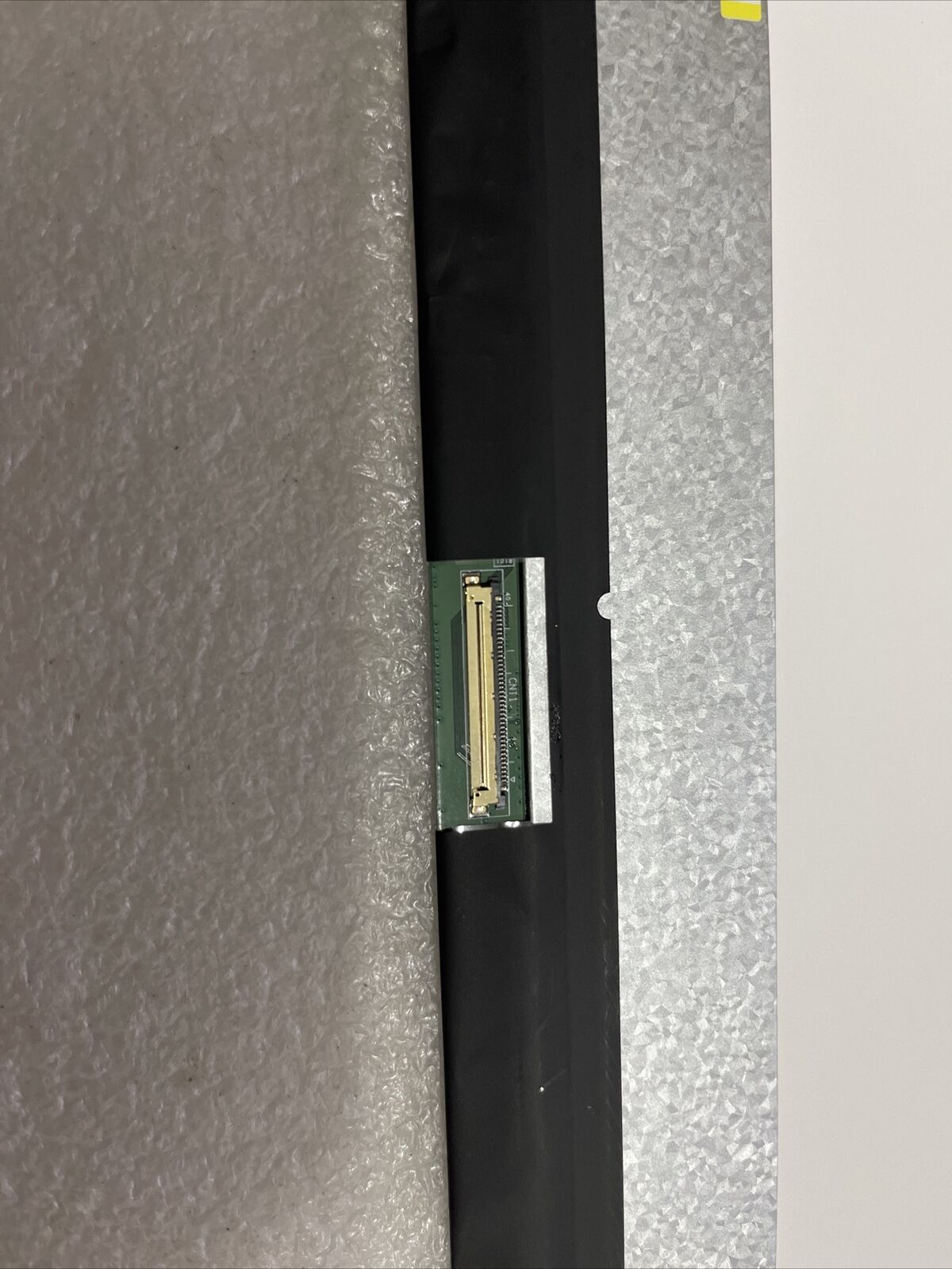 Dell Inspiron 15.6 3511 Matte LCD Touch Screen 08HVPX Ht S8 SCRATCH SEE PICTURE