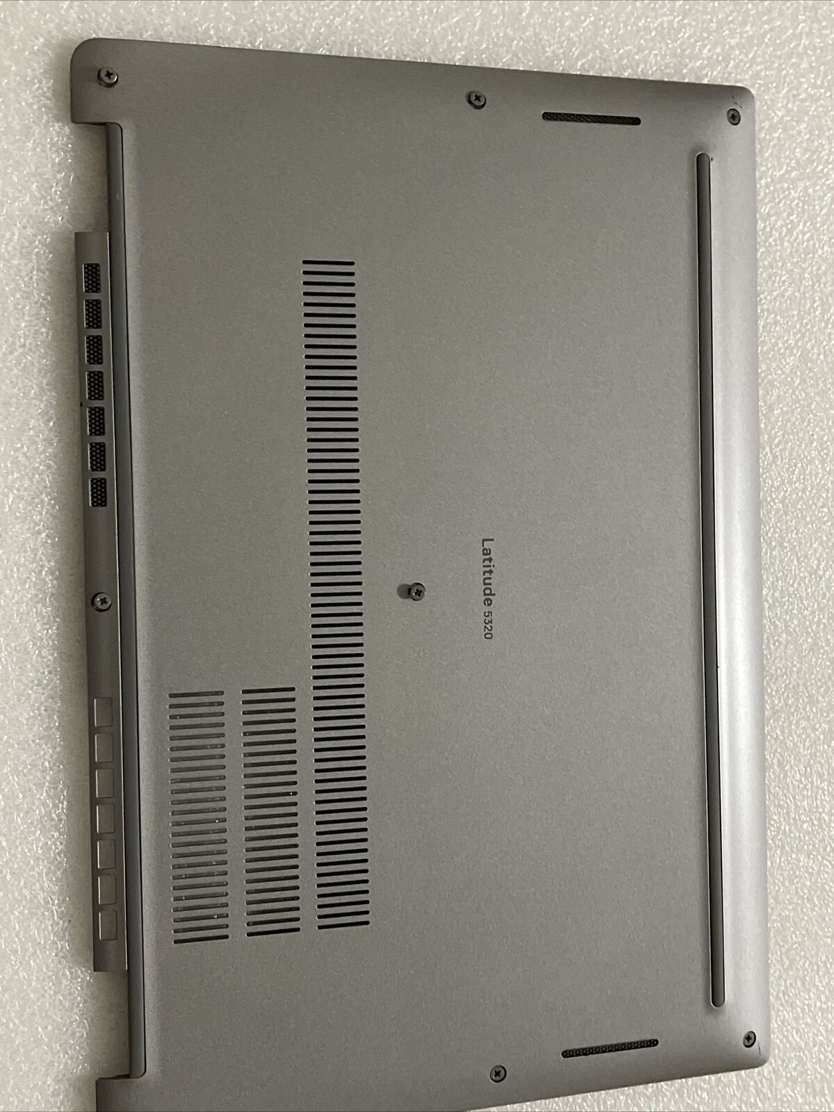 Genuine Dell Latitude 5320 Laptop Bottom Base Lower Cover 007N8 0007N8 H1C1S1