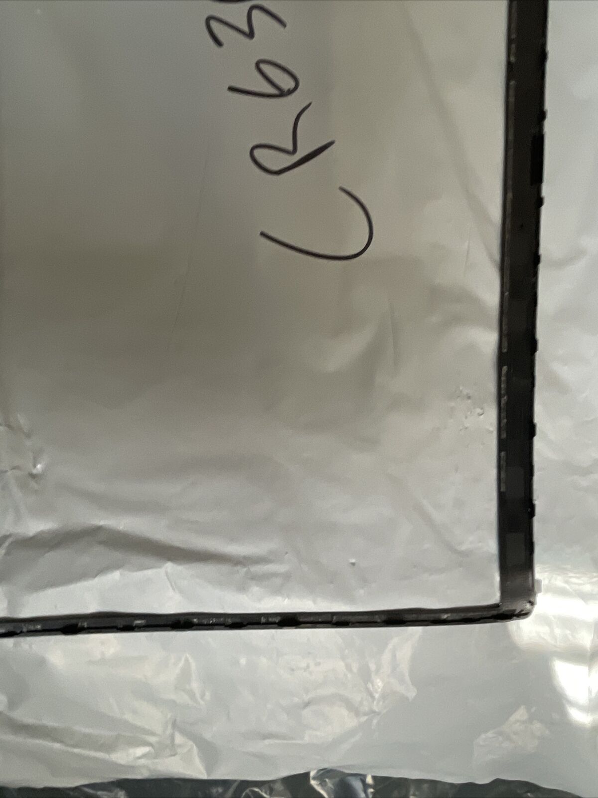 Genuine Dell lcd led screen bezel No camera hole CR63R 0CR63R N1