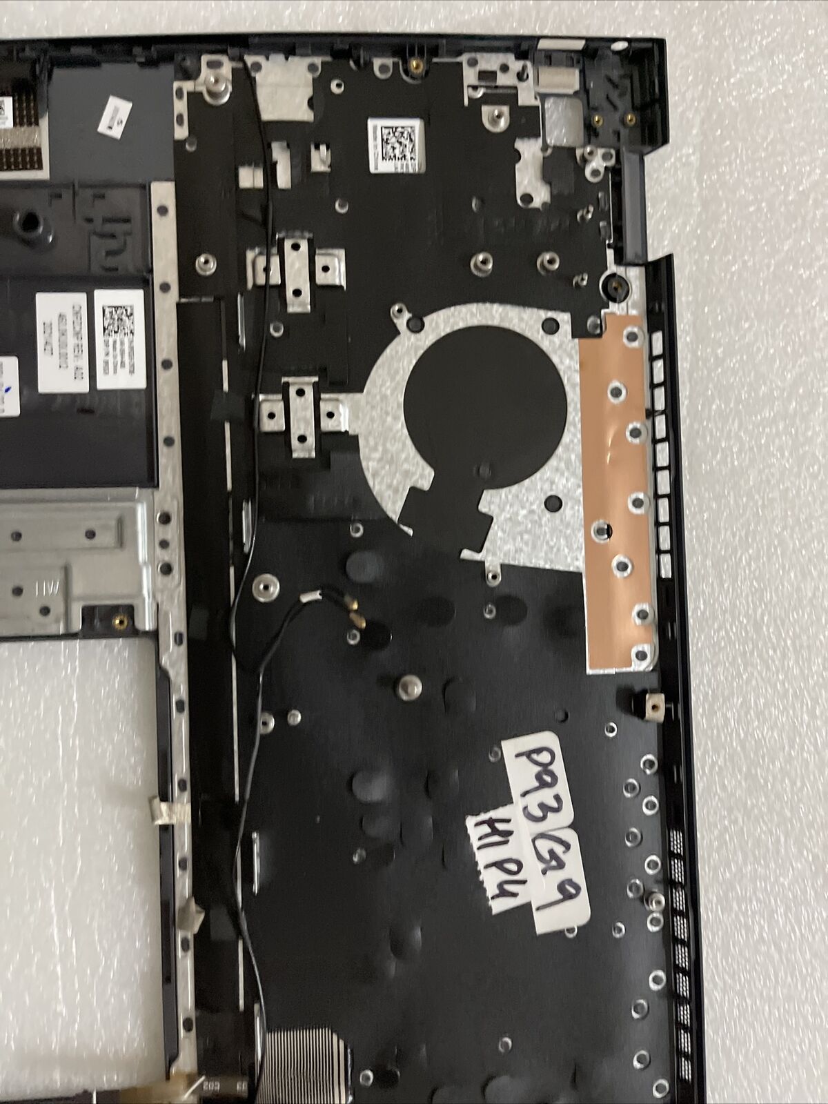 Genuine Dell Inspiron 15 5501 LCD Palmrest SPANISH Backlit Keyboard P93G9 H1 P4