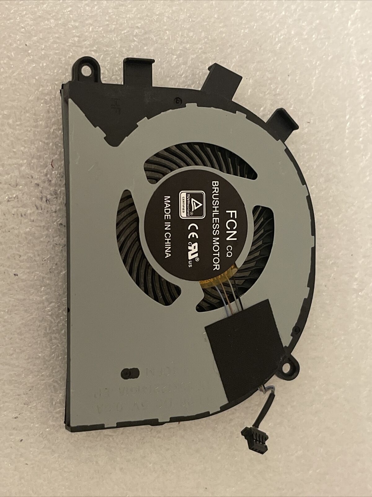 New Oem Dell Latitude 3400 3500 Laptop CPU Cooling Fan 8FF1J 08FF1J CN-08FF1J P2