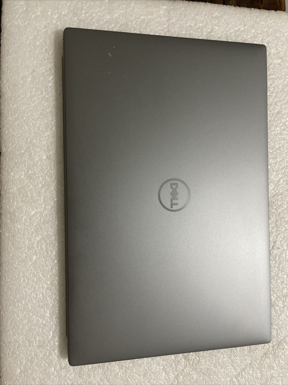 Gray Dell XPS 9520 9530 Precision 5560 5570 4K UHD TouchScreen 5TRT8 HG L10