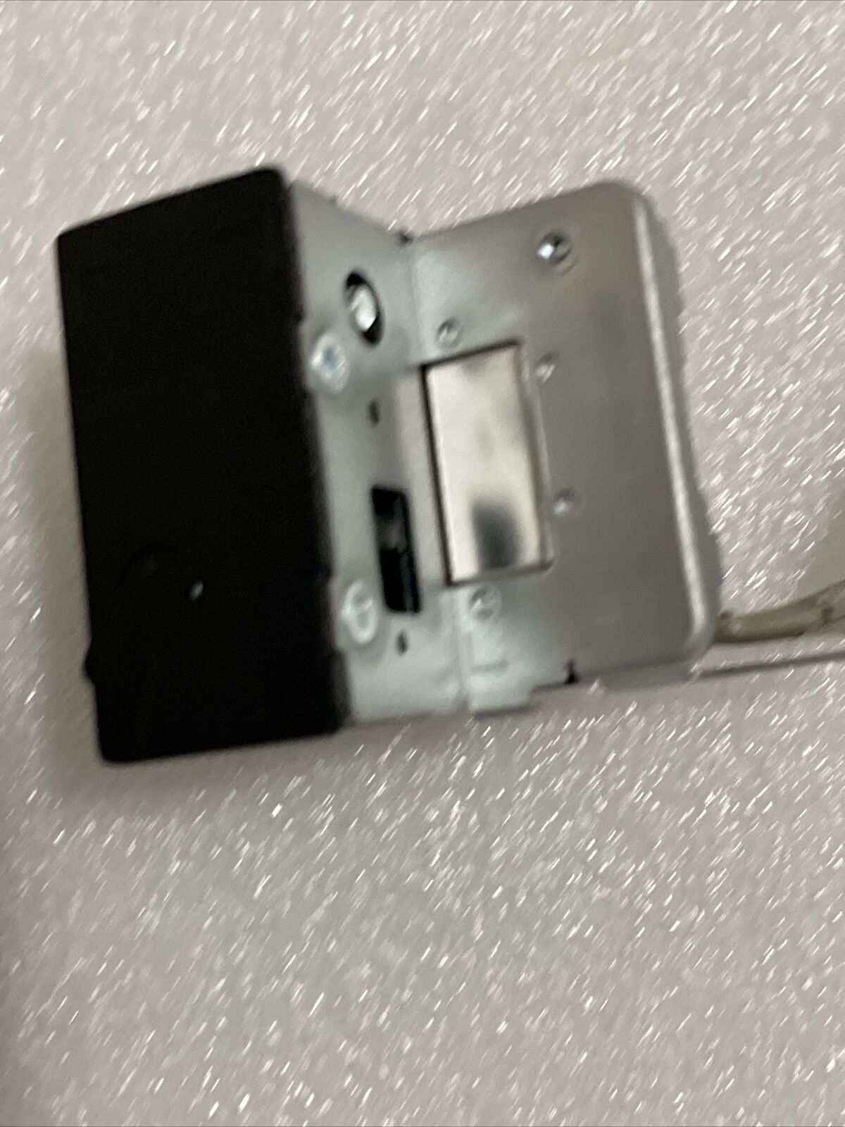 DELL Server STANDARD LEFT EAR CONTROL PANEL CABLE FOR 04pm3P 3YN6N H2 U1