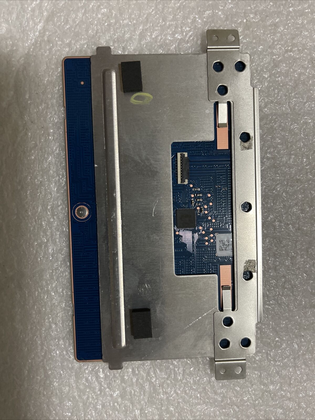 Genuine DELL Inspiron 5401 | 5402 P130G Touchpad Silver No Cable 0KC7T0 H1 T3