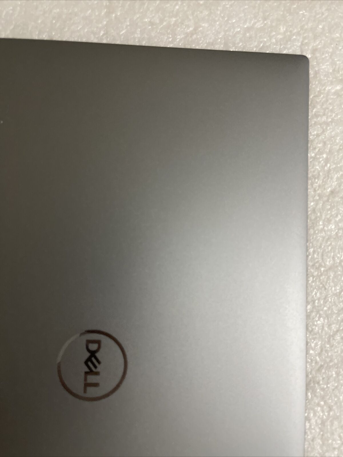 Gray Dell XPS 9520 9530 Precision 5560 5570 4K UHD TouchScreen 5TRT8 HG L10