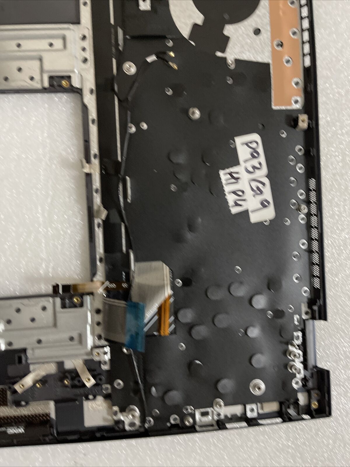 Genuine Dell Inspiron 15 5501 LCD Palmrest SPANISH Backlit Keyboard P93G9 H1 P4
