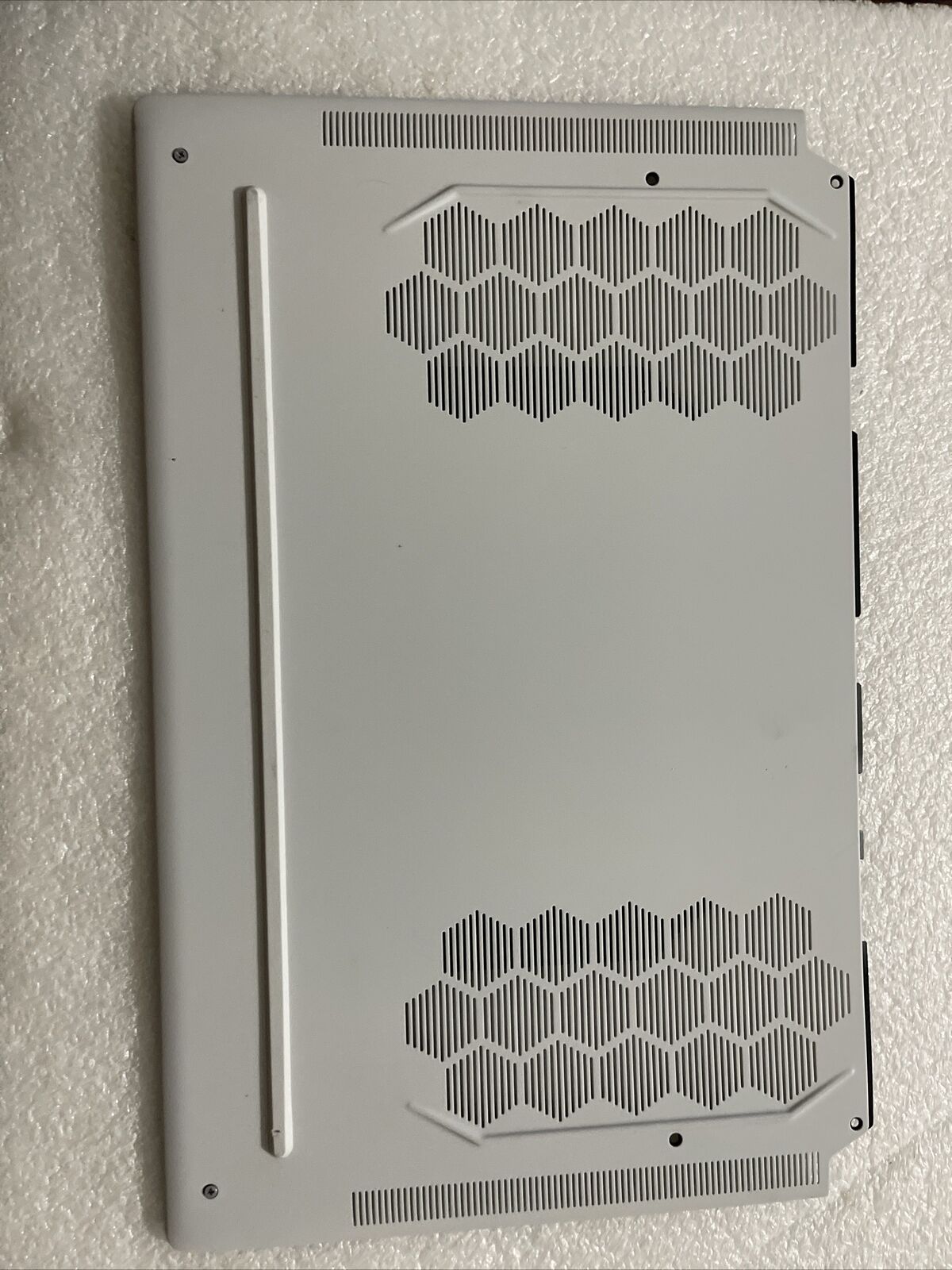 Genuine Dell Alienware X15 R1 R2 Bottom Base Cover TCTPN KW7Y1 0TCTPN H1 E1