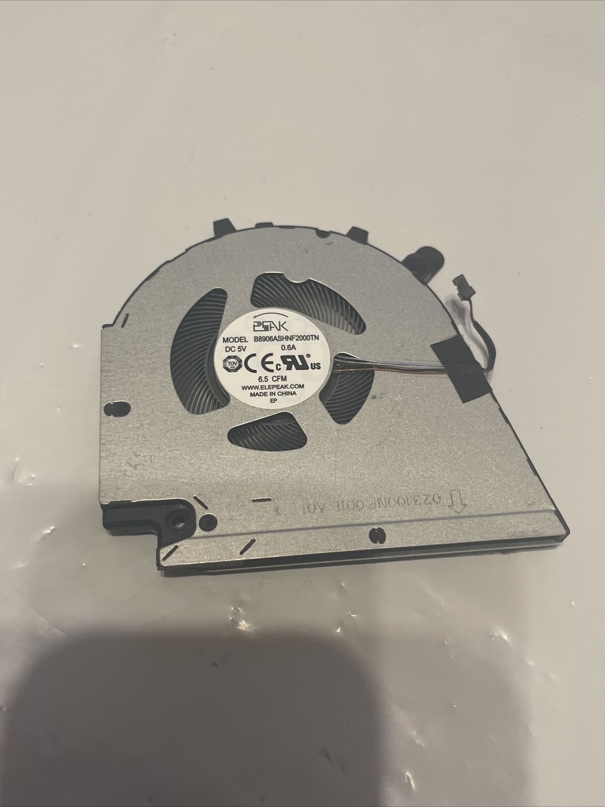 Genuine DELL Cooling Fan EG50050S1-CI20/CI30-S9A DC5V 0.40A 4Pin CNNWF 0CNNWF P2
