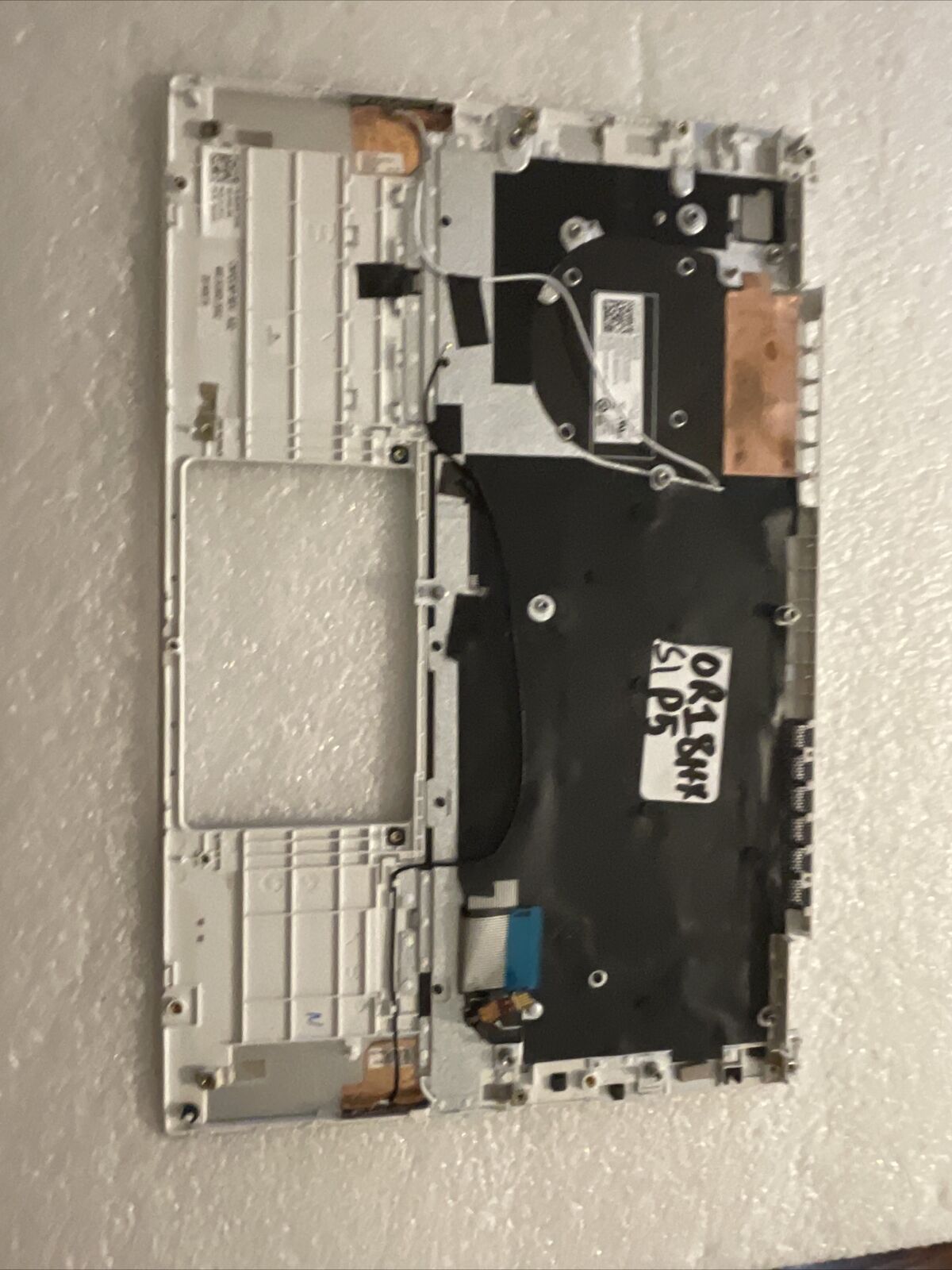 Dell Inspiron 13 5390 5391 Palmrest Spanish Backlit keyboard 6G6YK R18HX S1P5