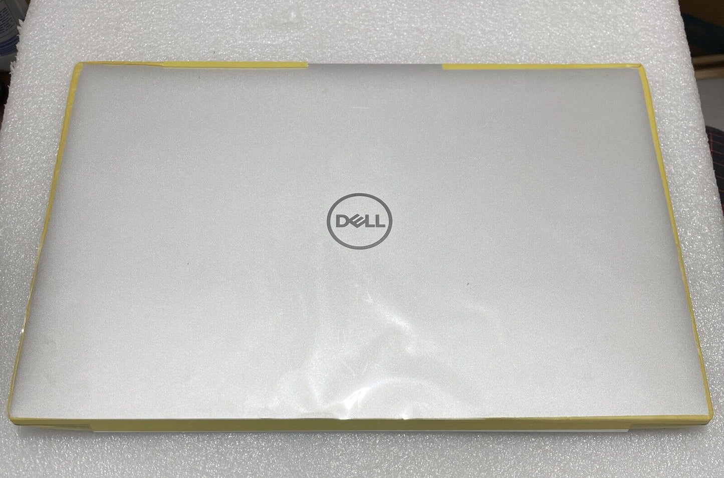New DELL XPS 17 9700 9710 9720 UHD+ 4K+ 3840x2400 TOUCH SCREEN Silver 59CVM GML4