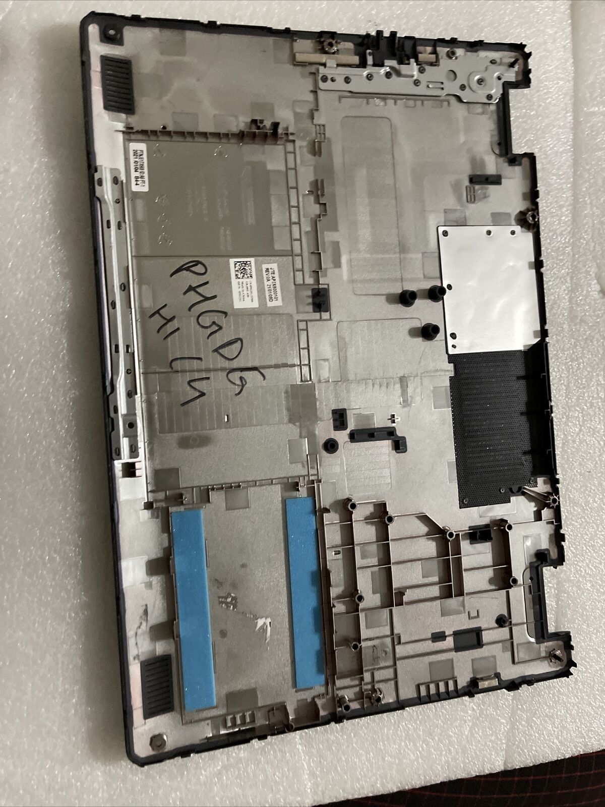 GENUINE DELL INSPIRON 3502 LAPTOP BOTTOM BASE COVER PHGDG 0PHGDG H1 C4