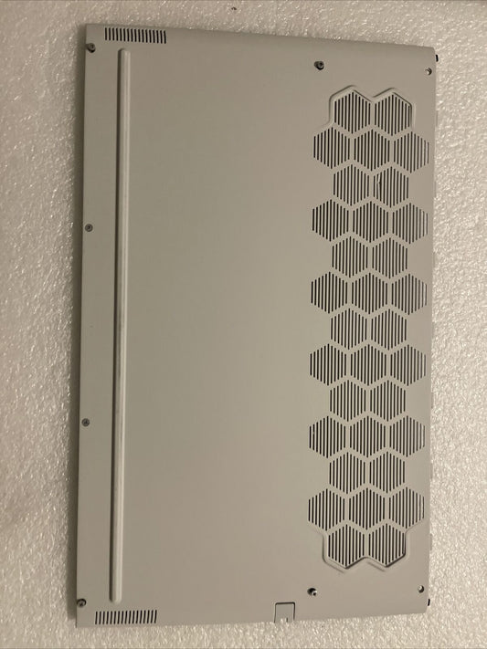 GENUINE DELL Alienware M15 R2 Laptop Bottom Base Case COVER V7KV4 0V7KV4 H4 B6