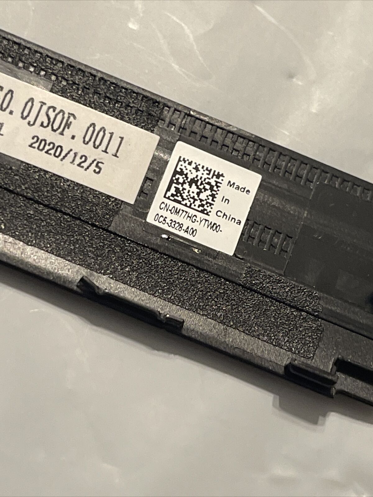 GENUINE Dell Latitude 5310 LCD BEZEL touch with camera hole M77HG N2