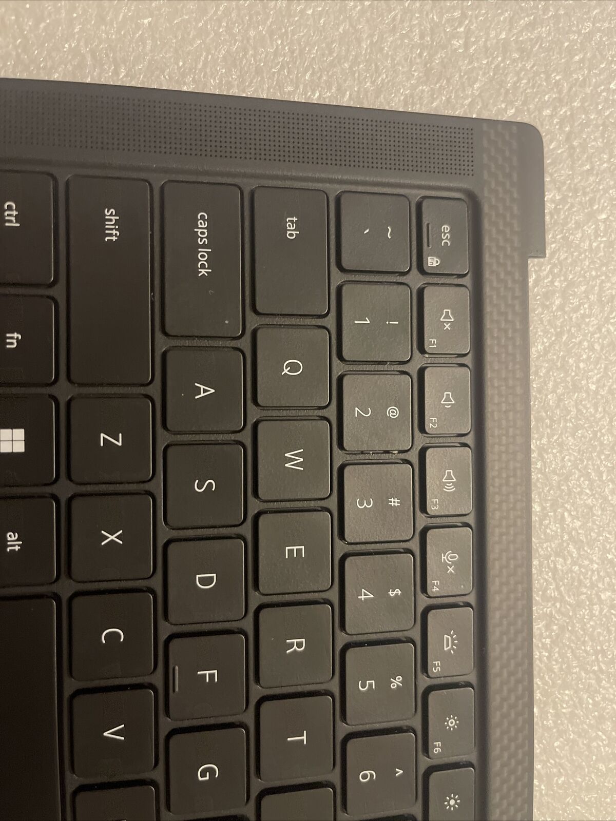 Dell Precision 14 5470 M5470 Palmrest Touchpad US English Keyboard 345KV H1 P4