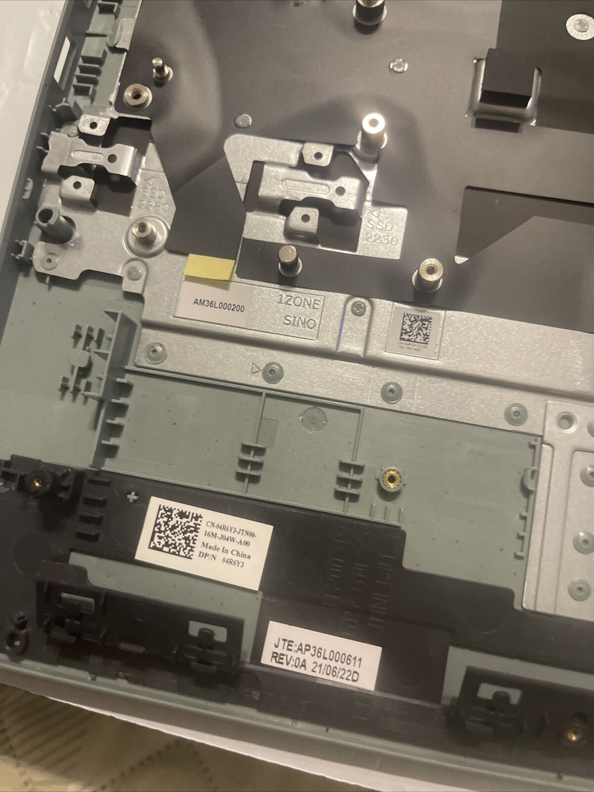 Dell G15 RYZEN Ed 15.6" Laptop Palmrest SPANISH BCL Keyboard 4R6Y3 04R6Y3 h1 T1