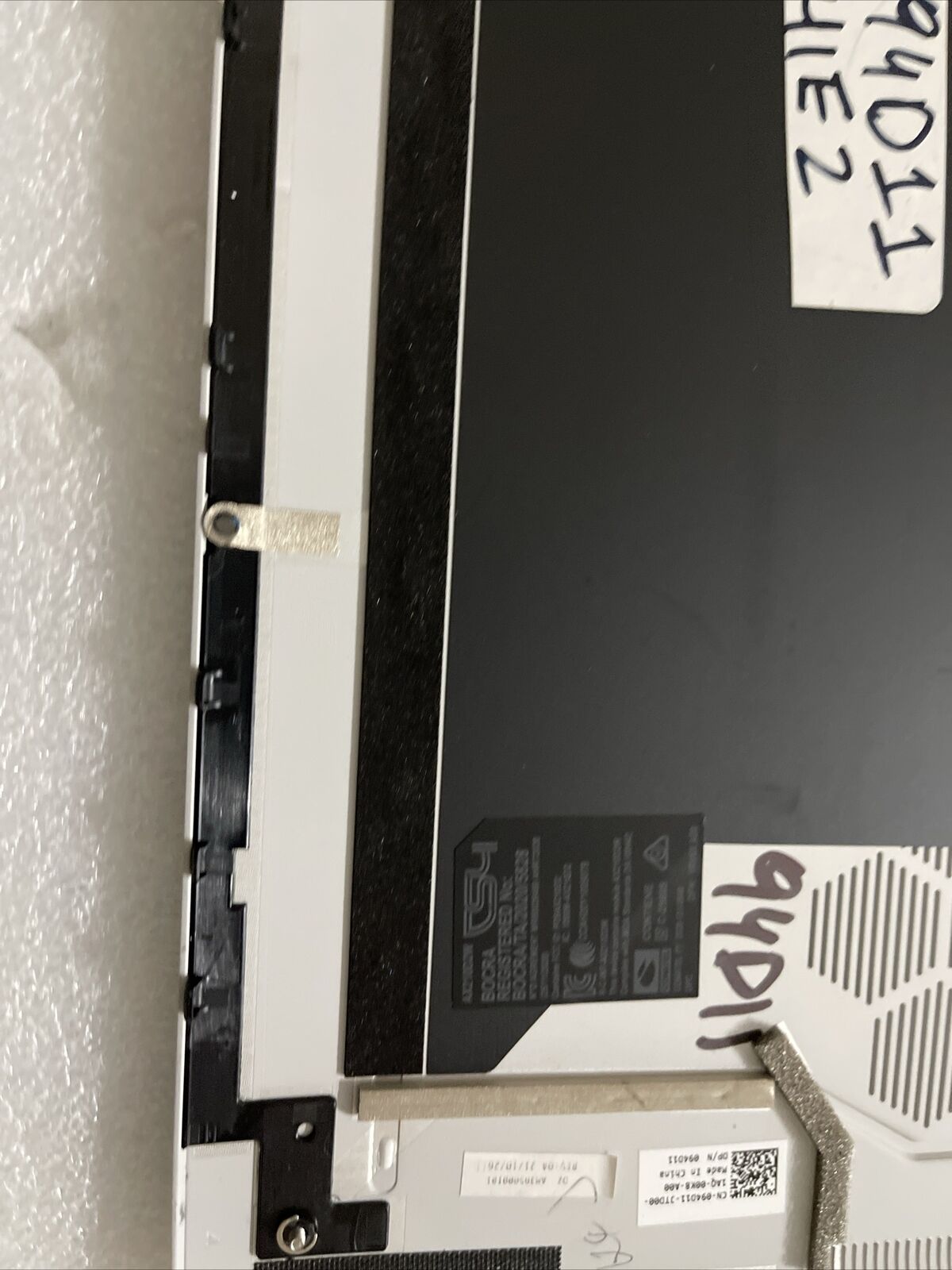 Genuine Dell ALIENWARE x17 R1 X17 R2 D White Bottom Base Back cover 94D11 H1 E1