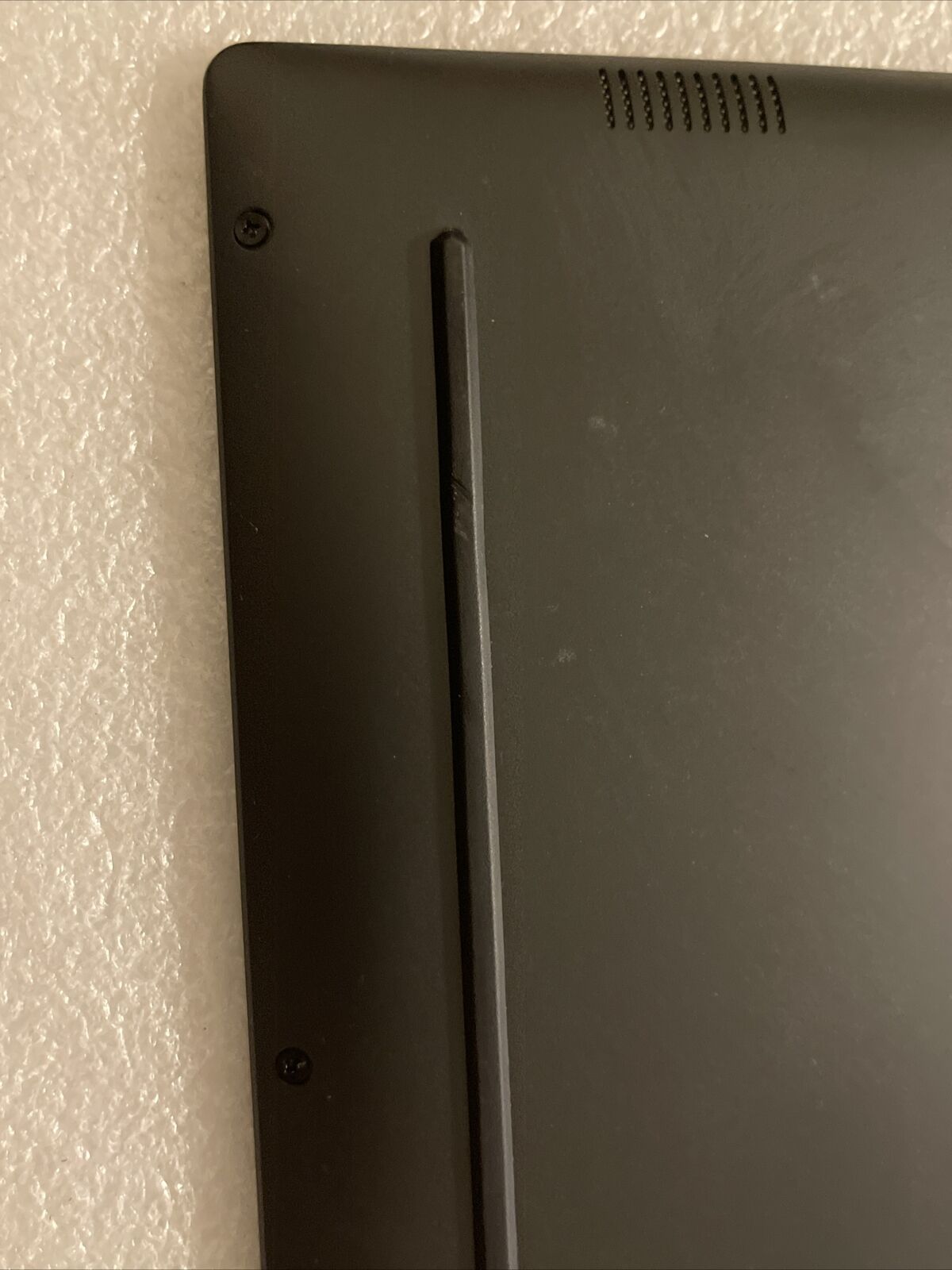 Genuine Dell Alienware M15 R5 Black Bottom Base Cover WM6X9 0WM6X9 H1 E1 Grade B