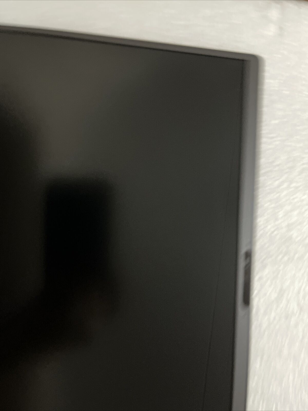 Defective Dell Latitude 7400 14" FHD LCD HD Cam Non Touchscreen 1GM66 H6 J4 D2