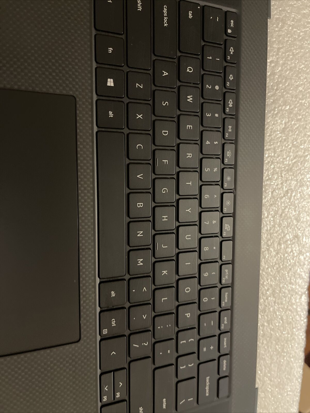 Dell XPS 9700 9710 Precision 5760 Palmrest Backlit US Eng Keyboard 0FWJ2 H1 P5