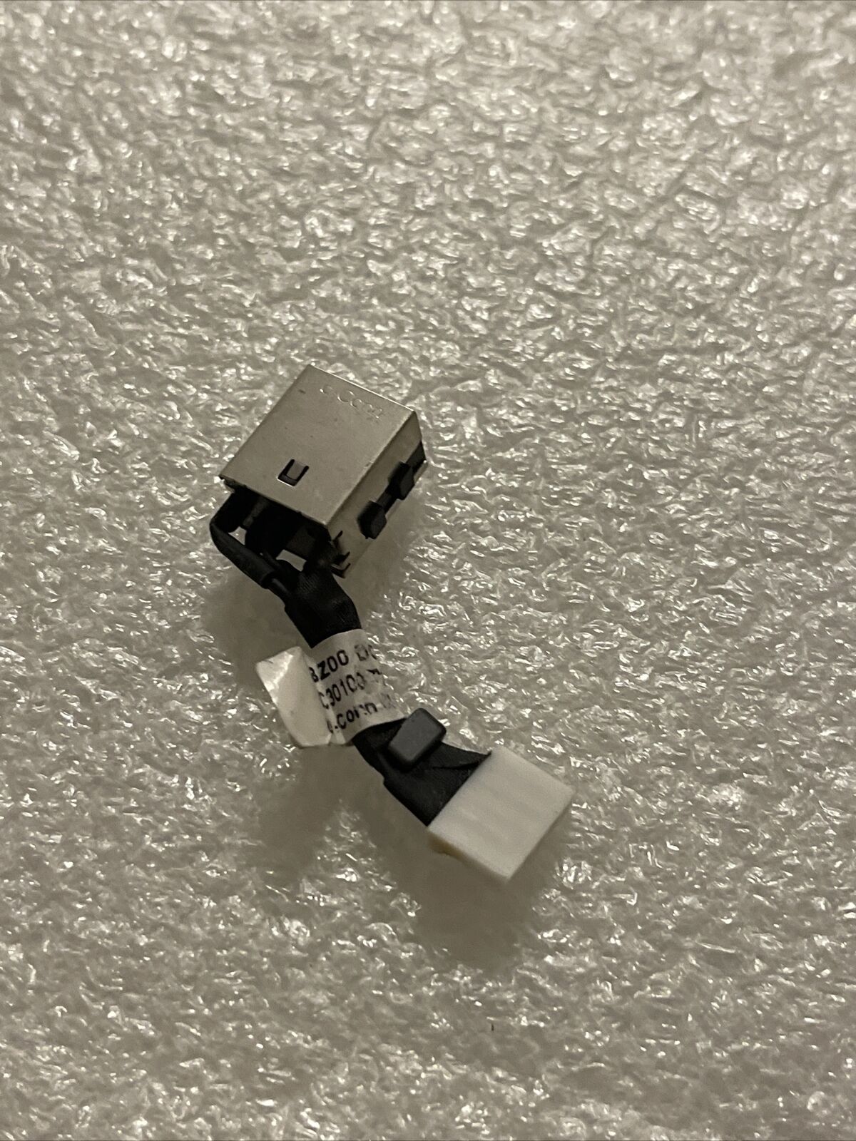 Genuine Dell Latitude E7240 Notebook DC Power Jack Cable 4W9NY 04W9NY 04W9NY