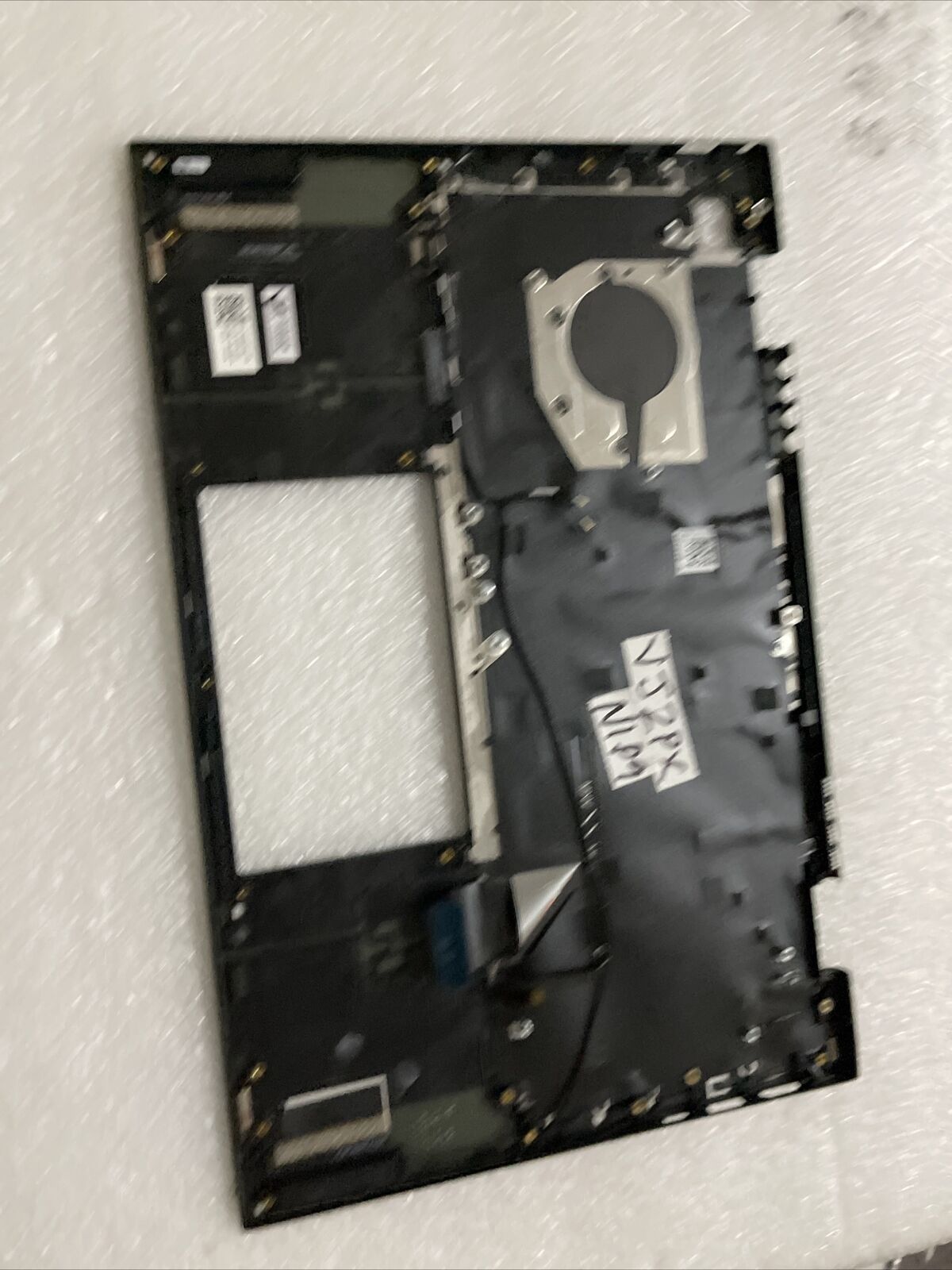 New DELL INSPIRON 7415 LAPTOP PALMREST SPANISH BACKLIT KEYBOARD VJ2PX H1 P9