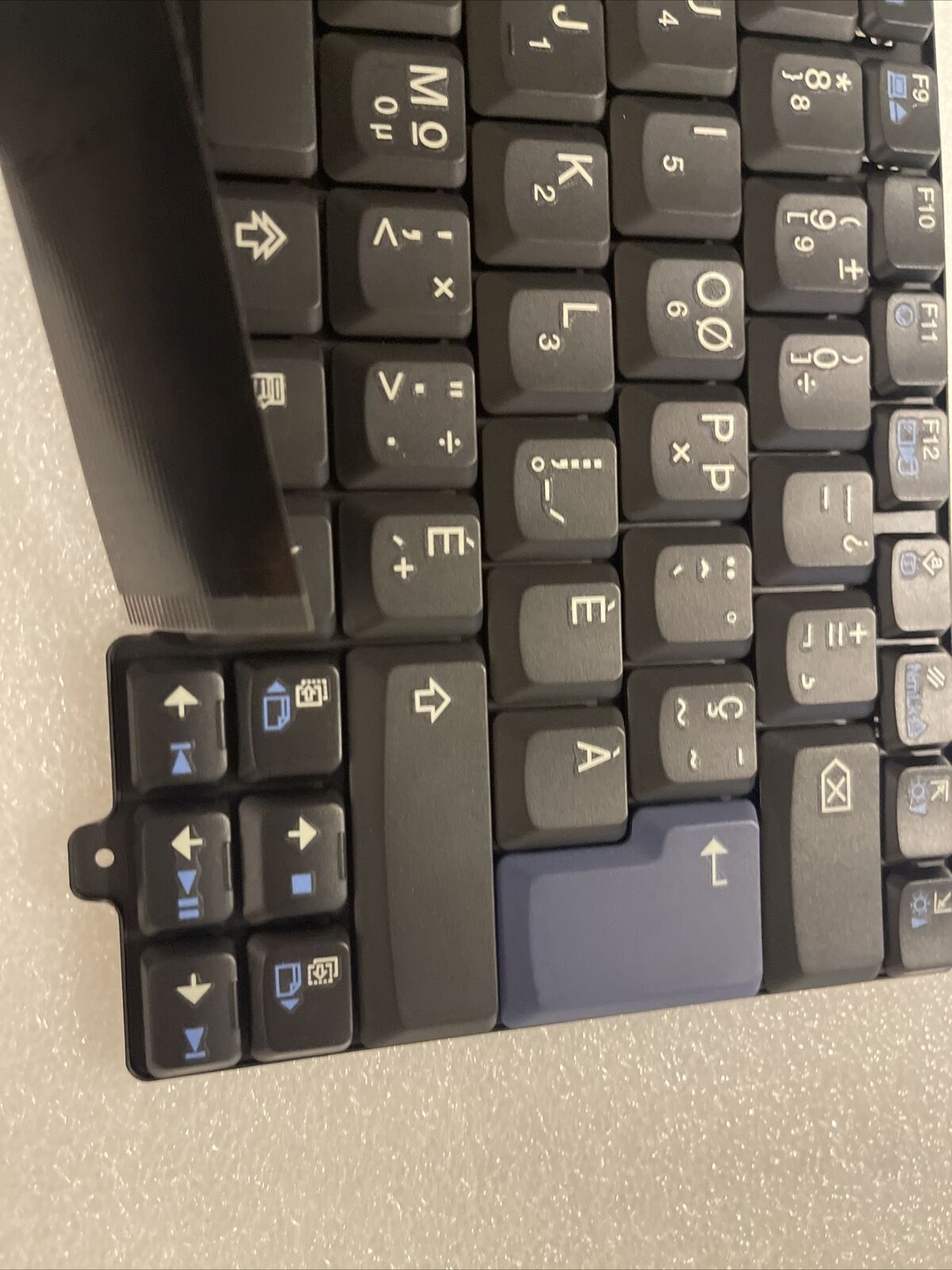 Genuine Lenovo ThinkPad SL500 AZERTY Keyboard French Layout 42T3837 42T3870 B1