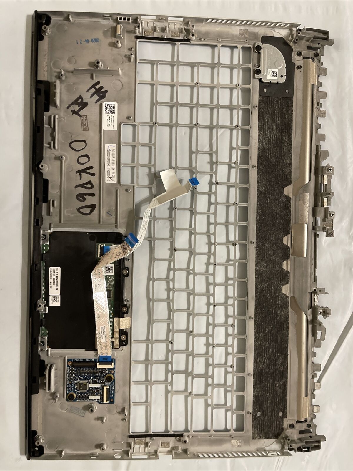 Genuine Dell Alienware M17 R3 Laptop Palmrest Touchpad 0KP6D 00KP6D H4 P1