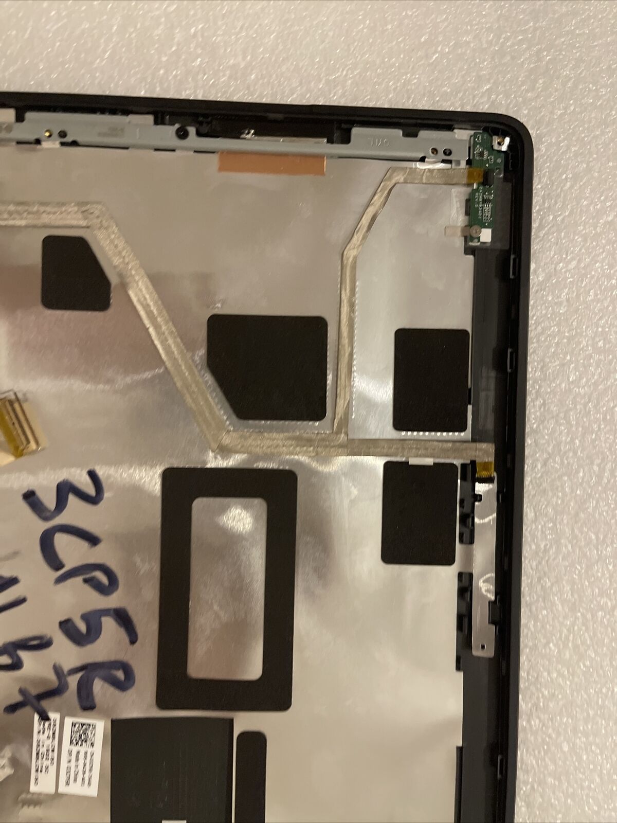 New OEM Dell Chromebook 11 3120 11.6" LCD Back Cover & Hinges 3CP5R 03CP5R H1 B7