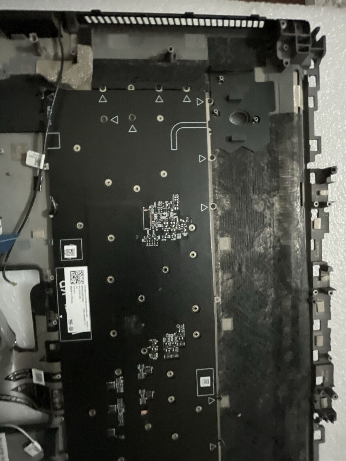 Genuine Dell Alienware x17 R2 US English Keyboard Palmrest 0346YC 346YC H2P2